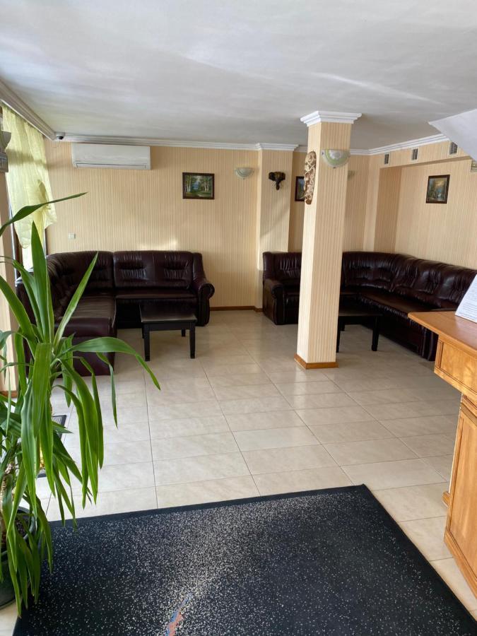 Еника Hotel Varna Ngoại thất bức ảnh